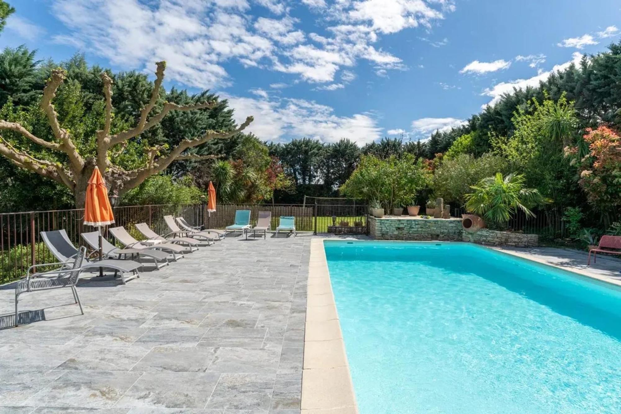 Villa Spacieuse A Vezenobres Avec Piscine Privee 外观 照片